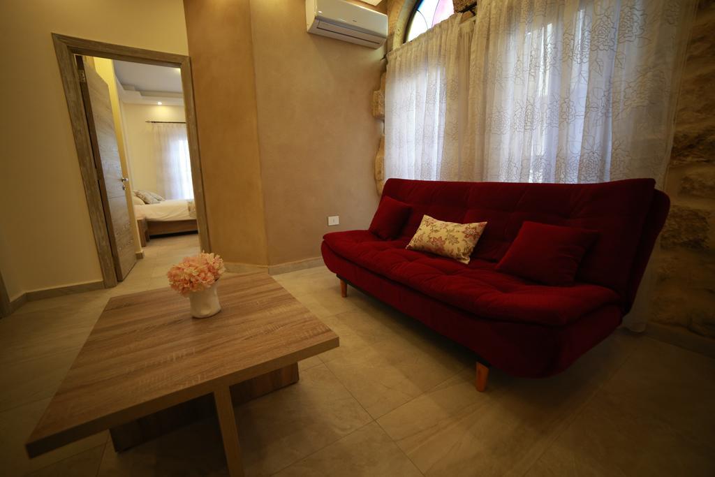 Asamina Boutique Hotel ไทร์ ภายนอก รูปภาพ