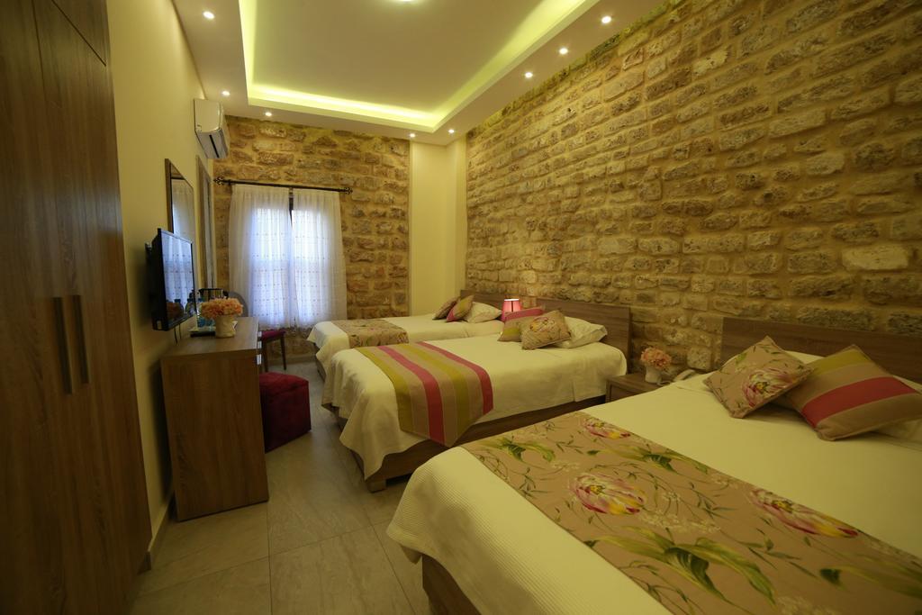 Asamina Boutique Hotel ไทร์ ภายนอก รูปภาพ