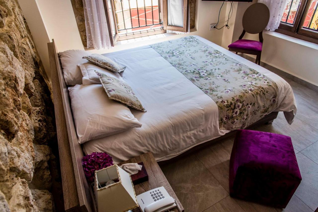 Asamina Boutique Hotel ไทร์ ภายนอก รูปภาพ